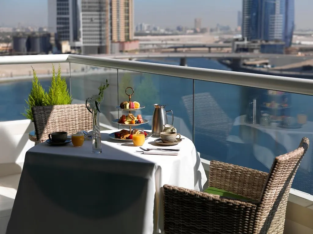 Damac Maison Canal Views Dubai 5*,