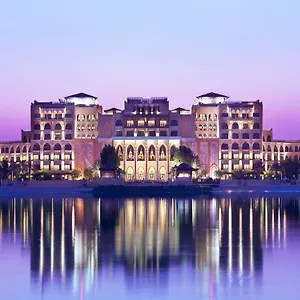 Hotel Shangri-la Qaryat Al Beri, *****